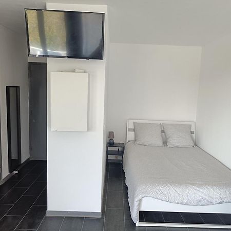 Studio Equipe Pres De Paris Argenteuil Eksteriør bilde
